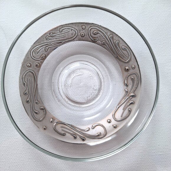 Turkish Glass Tea Set with Silver Designs Never Used - Picture 6 of 7